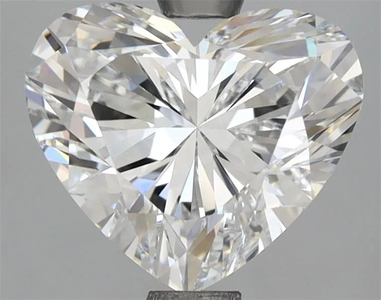 2.55ct Heart Lab Grown Diamond (Colour D, Clarity VVS2, IGI Certified)