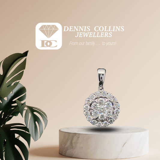 Ladies 18ct White Gold Round Diamond Pendant