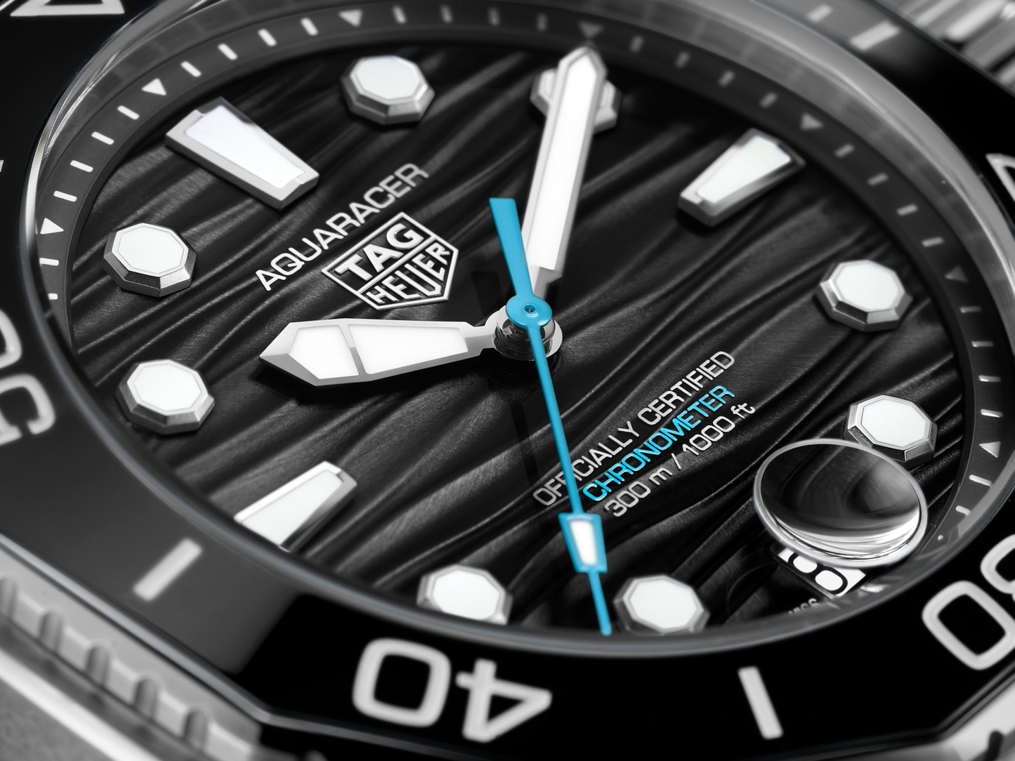 TAG Heuer Aquaracer Professional 300 Date Black