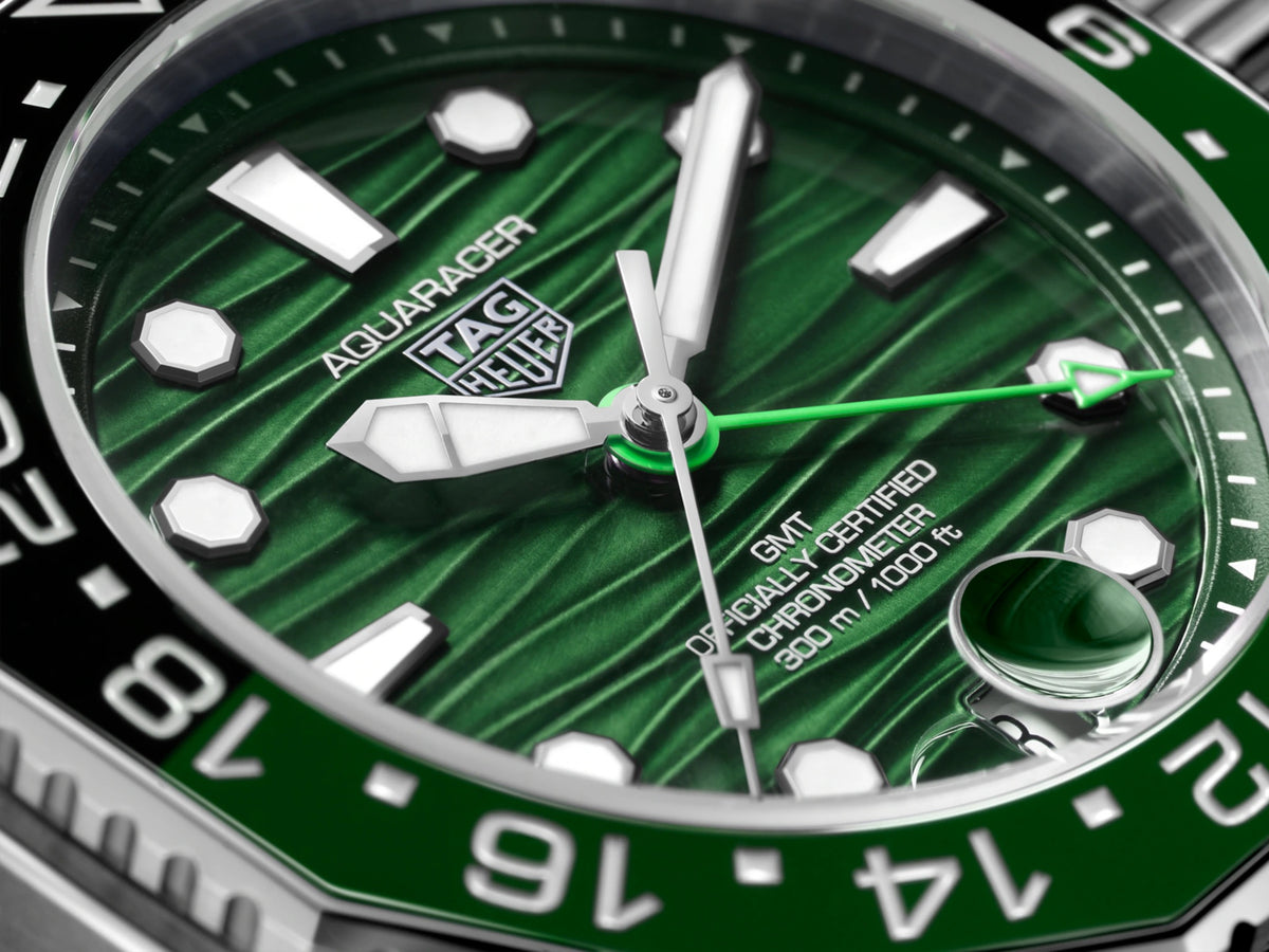 TAG Heuer Aquaracer Professional 300 GMT Green